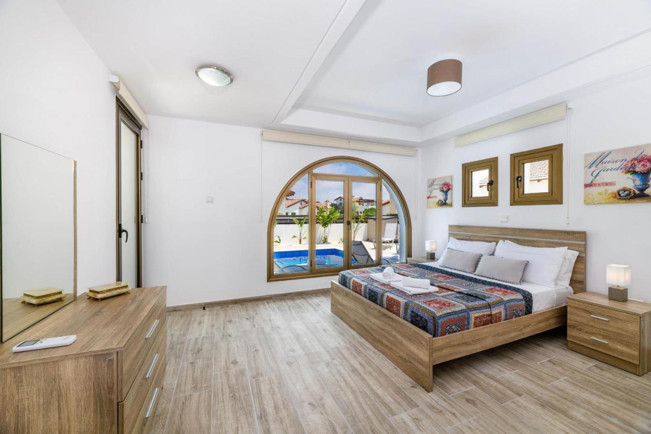 Kymma Villa #16 Aya Napa Dış mekan fotoğraf